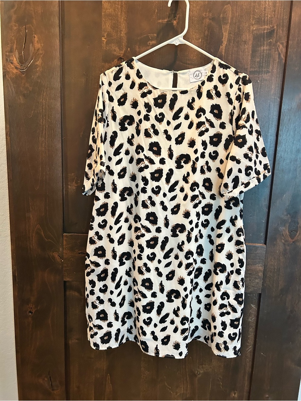 Leopard Print Short Sleeve Shift Dress - Black & Cream